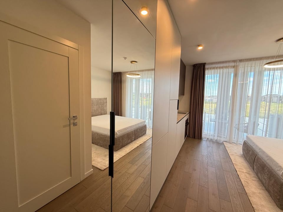 Green Eden Bloom Apartment in Palanga