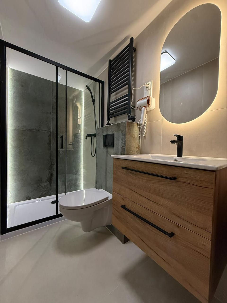 Siamese Room - 10 Minutes to Gdańsk Old Town & Sea Vacation rental in Gdansk
