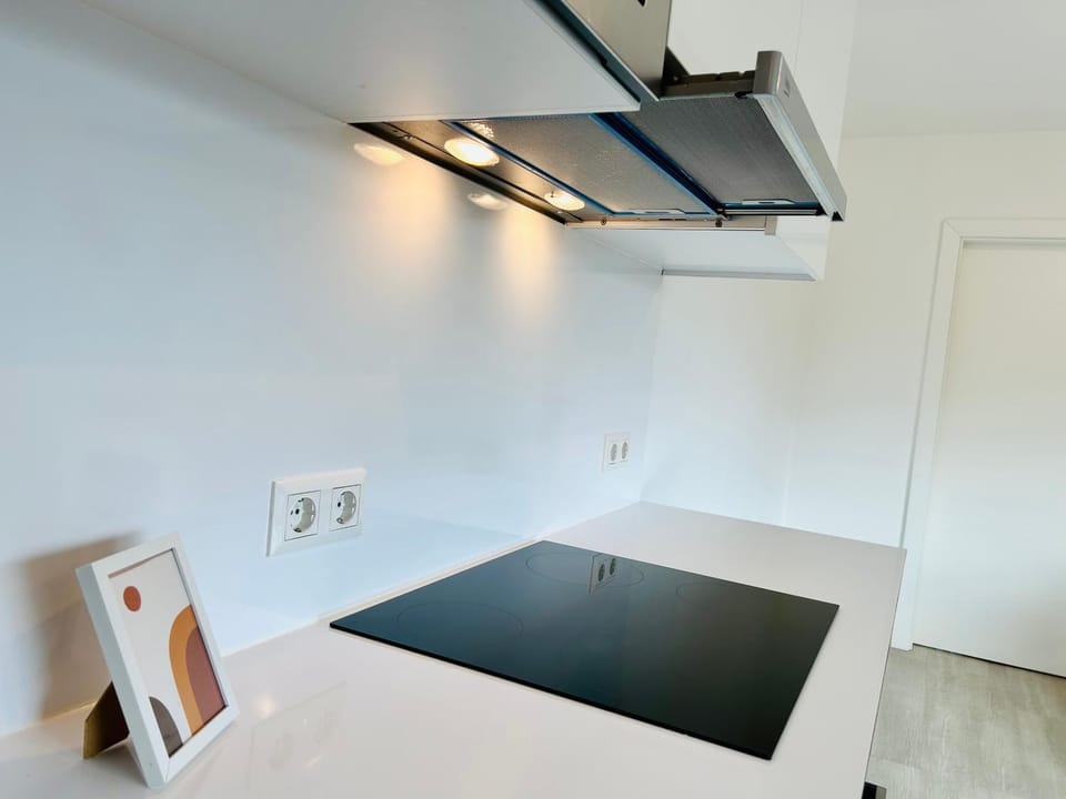 Modern Apartment with Balcony & Free Parking Apartment in Vienna