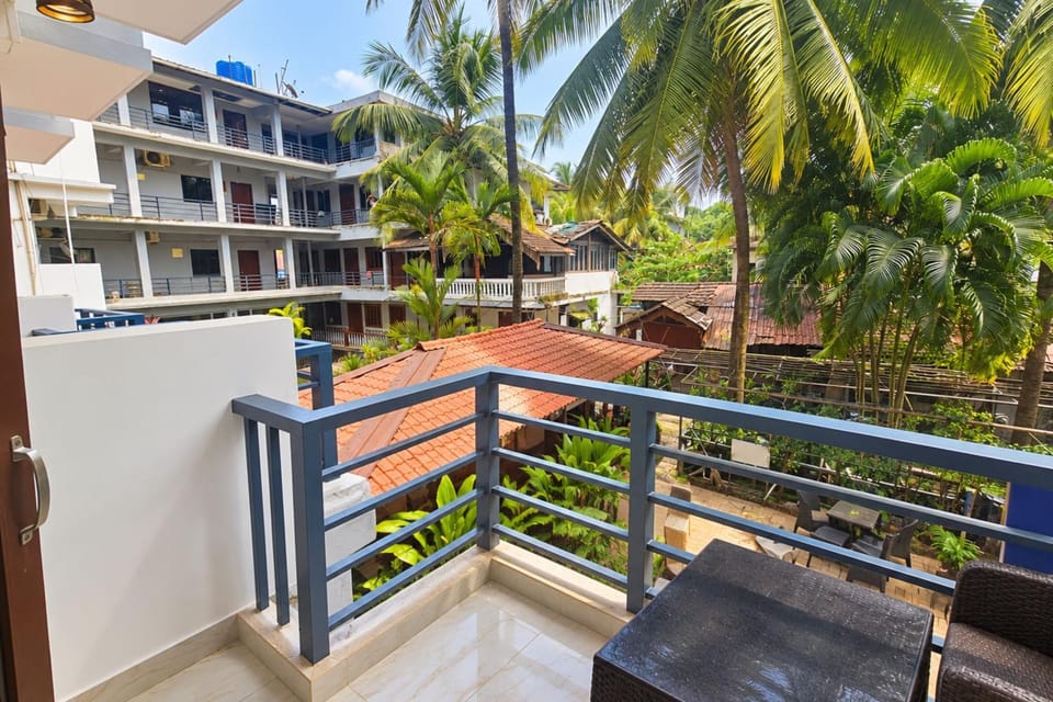 Balcony/Terrace, Garden view