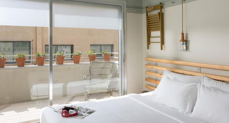 Bed, Balcony/Terrace, Bedroom