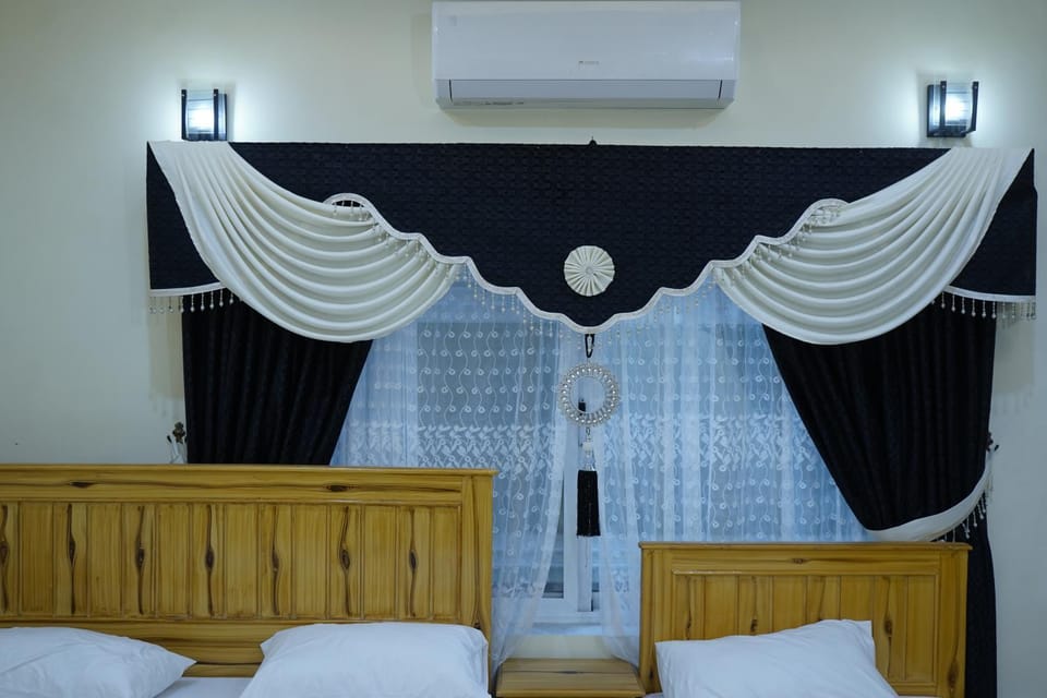 Bed, air conditioner