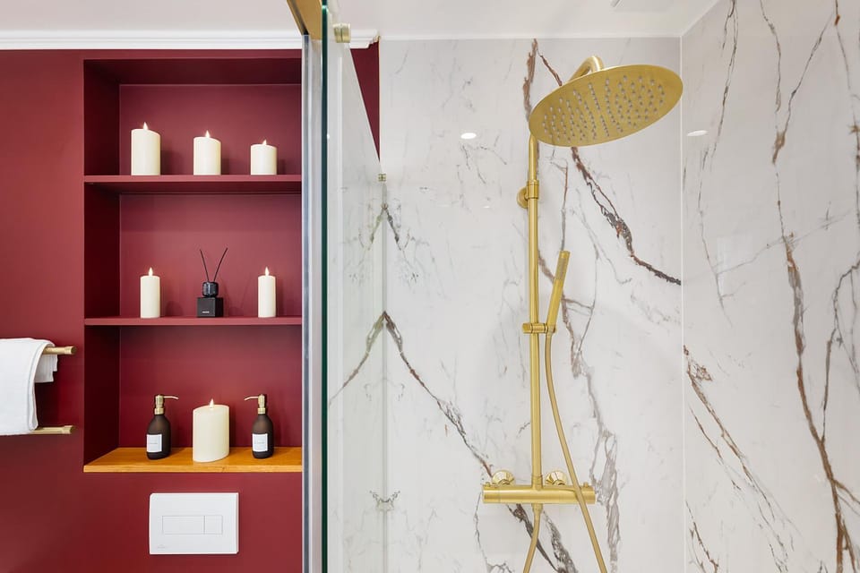 Shower, Bathroom