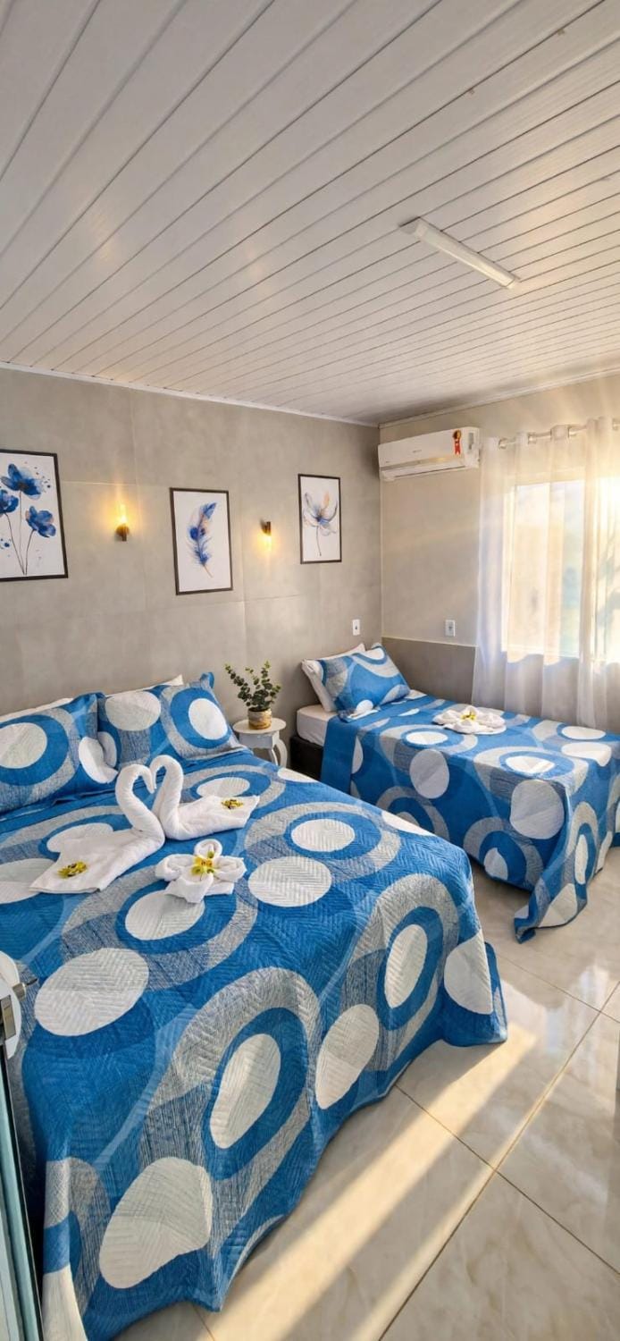 Casa de praia 50 metros da praia- acesso privativo House in Florianopolis