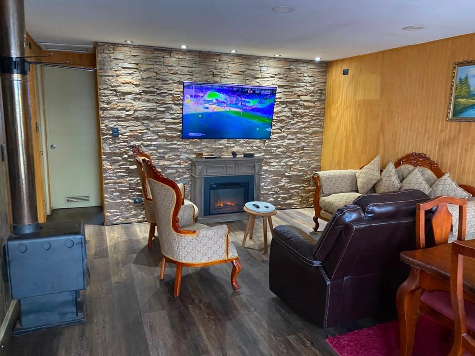 Hostal Bosquemar House in Los Lagos, Chile