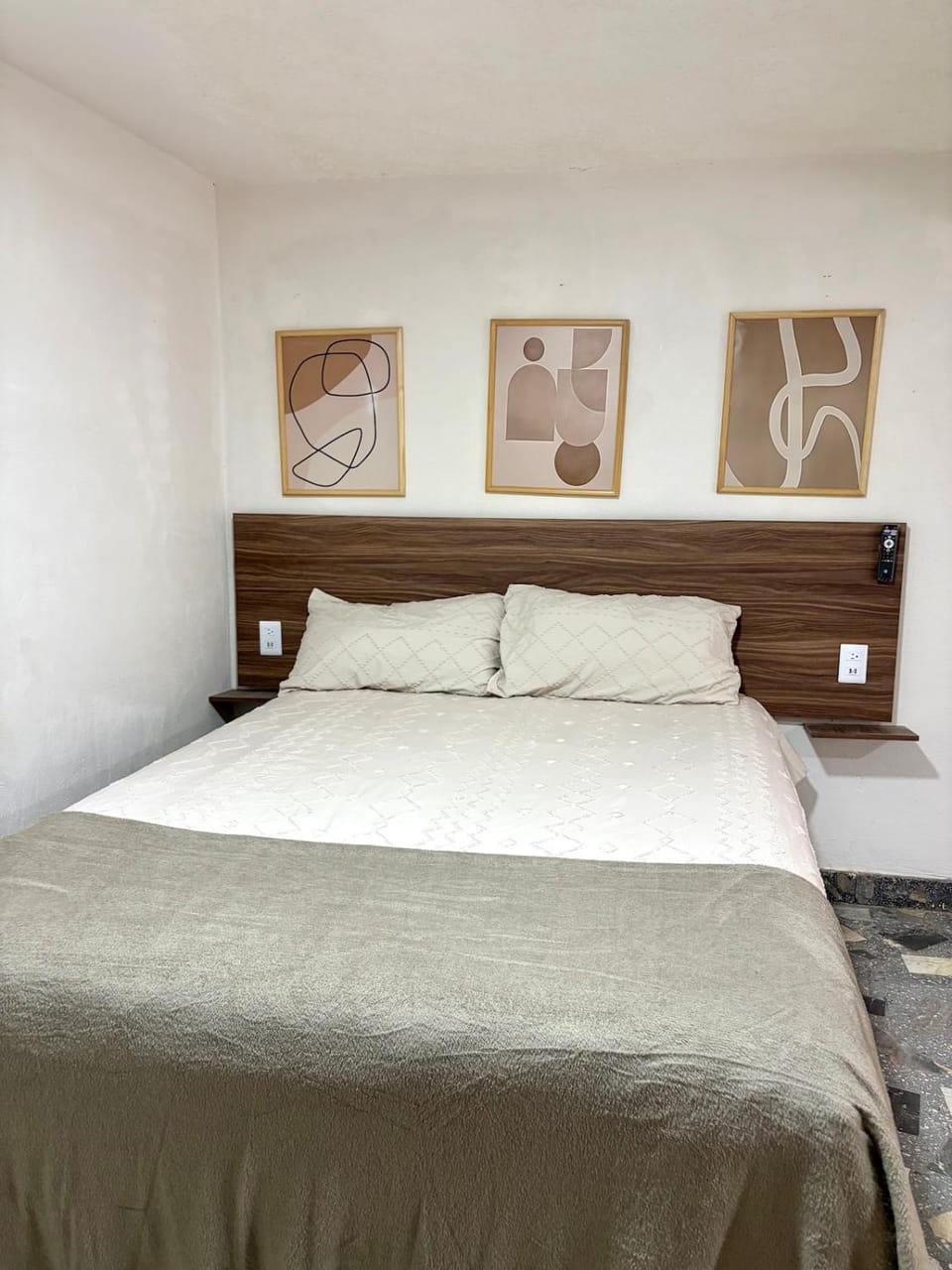 Habitacion con baño privado muy cerca de cdmx acojedora, iluminada wifi Vacation rental in Mexico City
