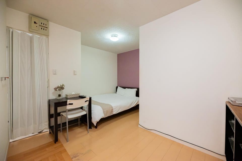 Bed, Photo of the whole room, Bedroom, wardrobe