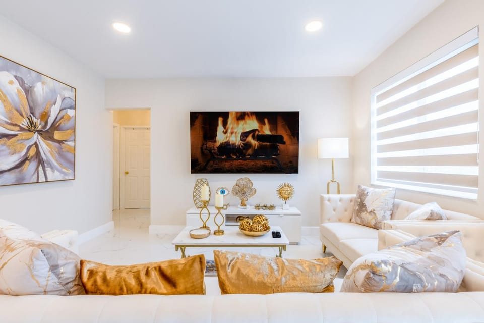 TV and multimedia, Living room