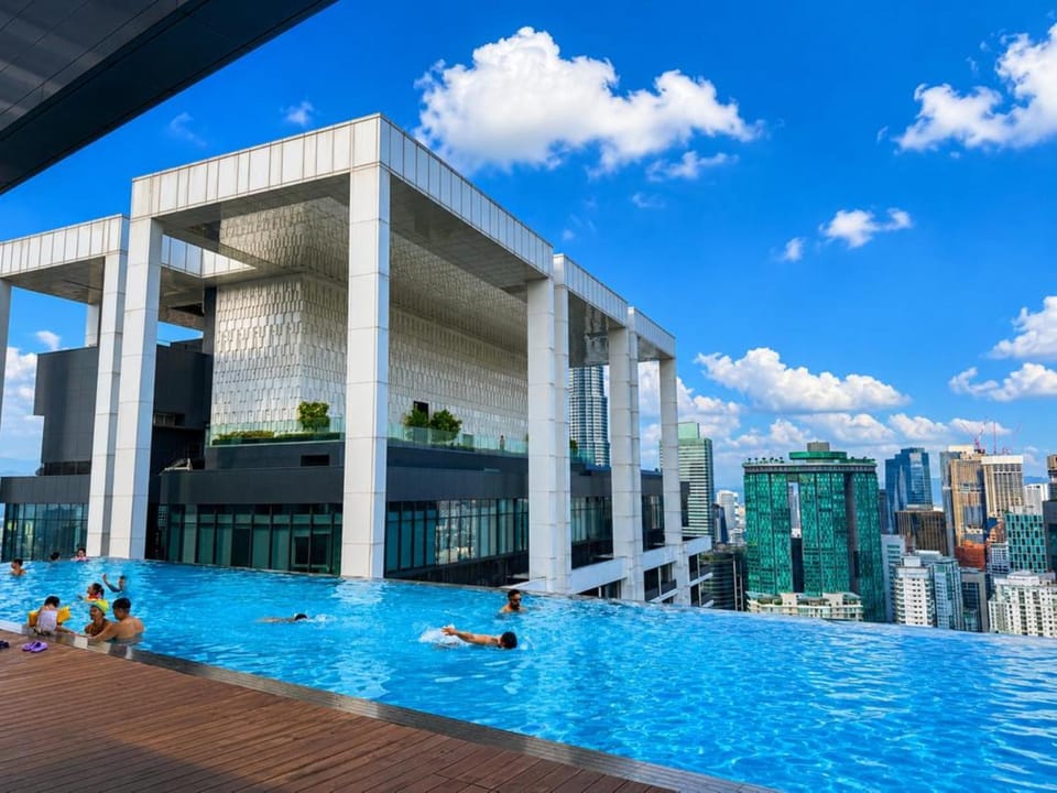 Property building, Day, People, Pool view, Swimming pool