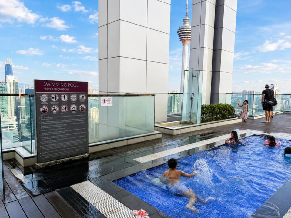 Day, People, Pool view, Swimming pool