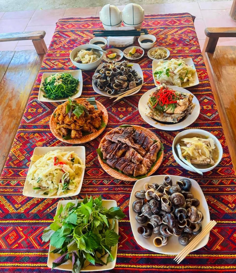Restaurant/places to eat, Restaurant/places to eat