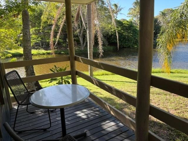 Private Boutique Lakefront Cabin The Hidden Cove Cabin in Hervey Bay