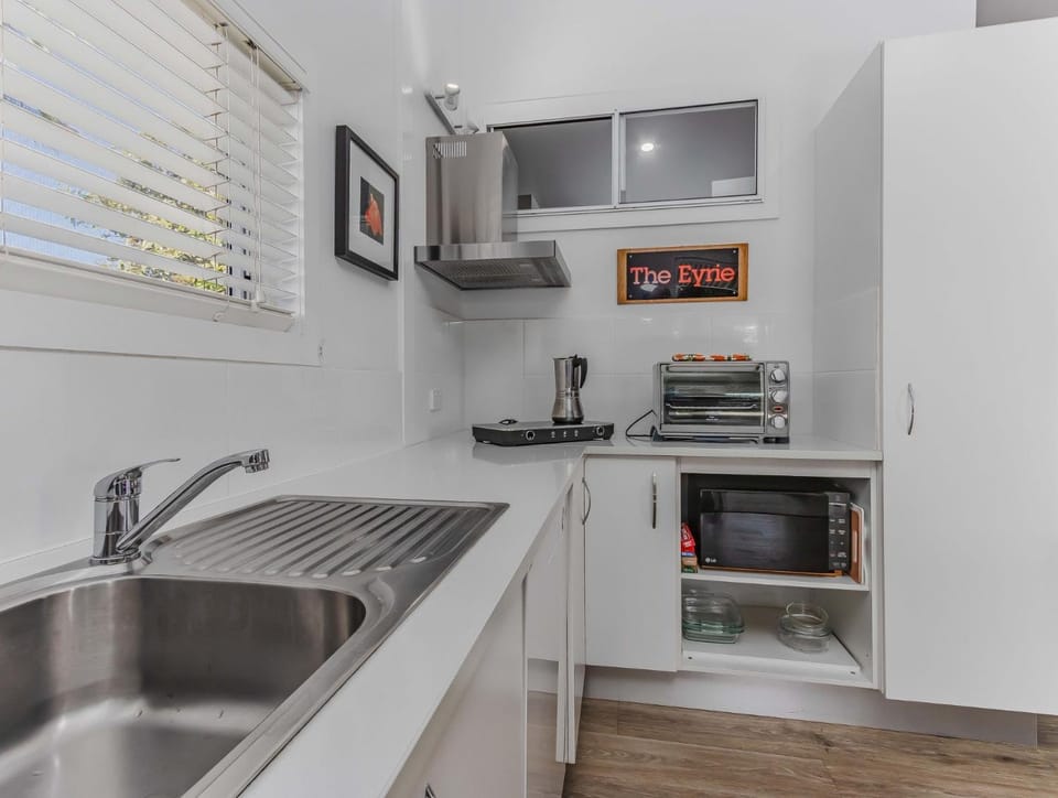 The Eyrie Apartment in Brunswick Heads
