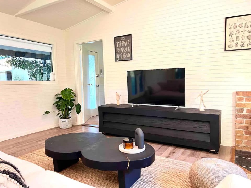Laguna Farmhouse Estate House in Wollombi