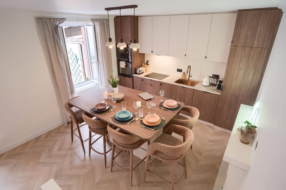 L'Élégante - Petfriendly - Proche gare House in Laval