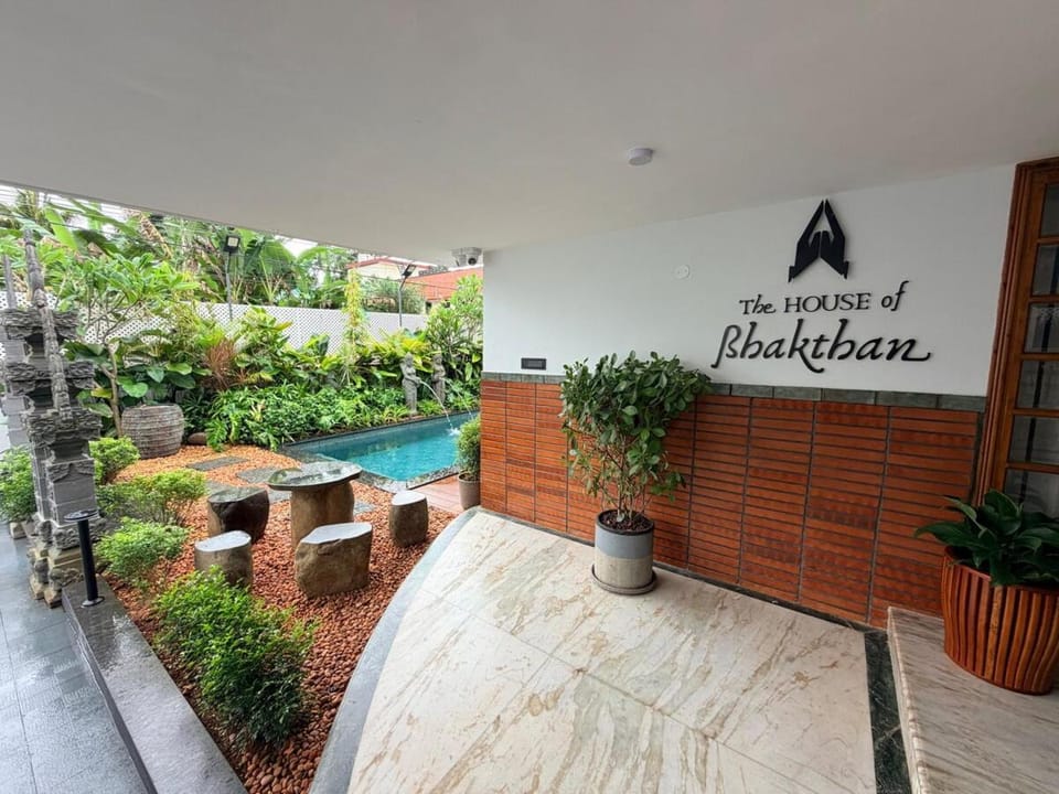 The House of Bhakthan, Private Pool Villa in Kochi Villa in Kochi