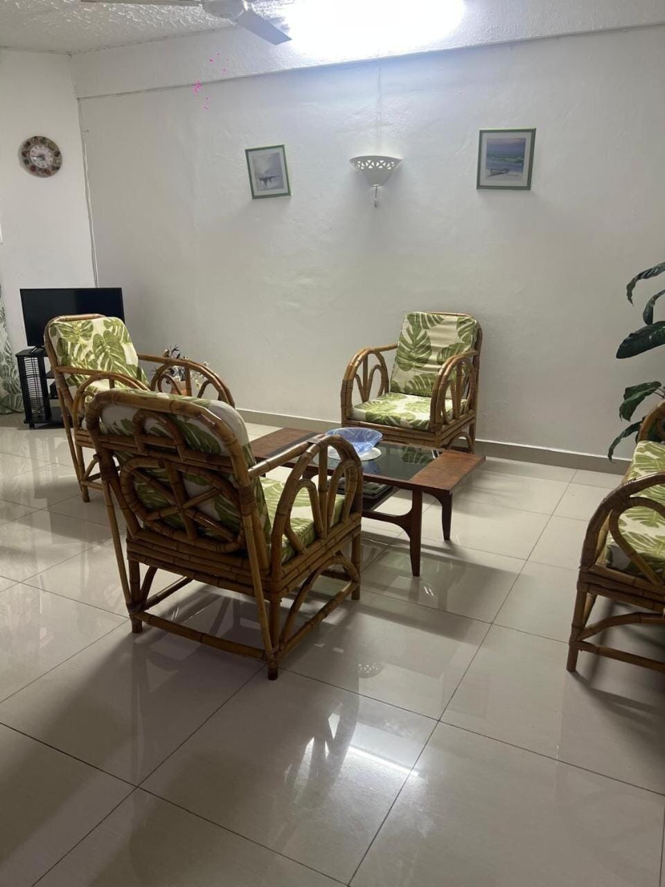 Relaxing 2-BR escape by the sea Apartment in Trou-aux-Biches