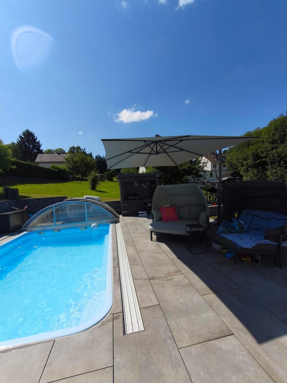 Auszeit an den Externsteinen - Pool & private Terrasse Apartment in Detmold