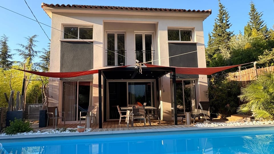 VILLA ZEN piscine House in Solliès-Toucas