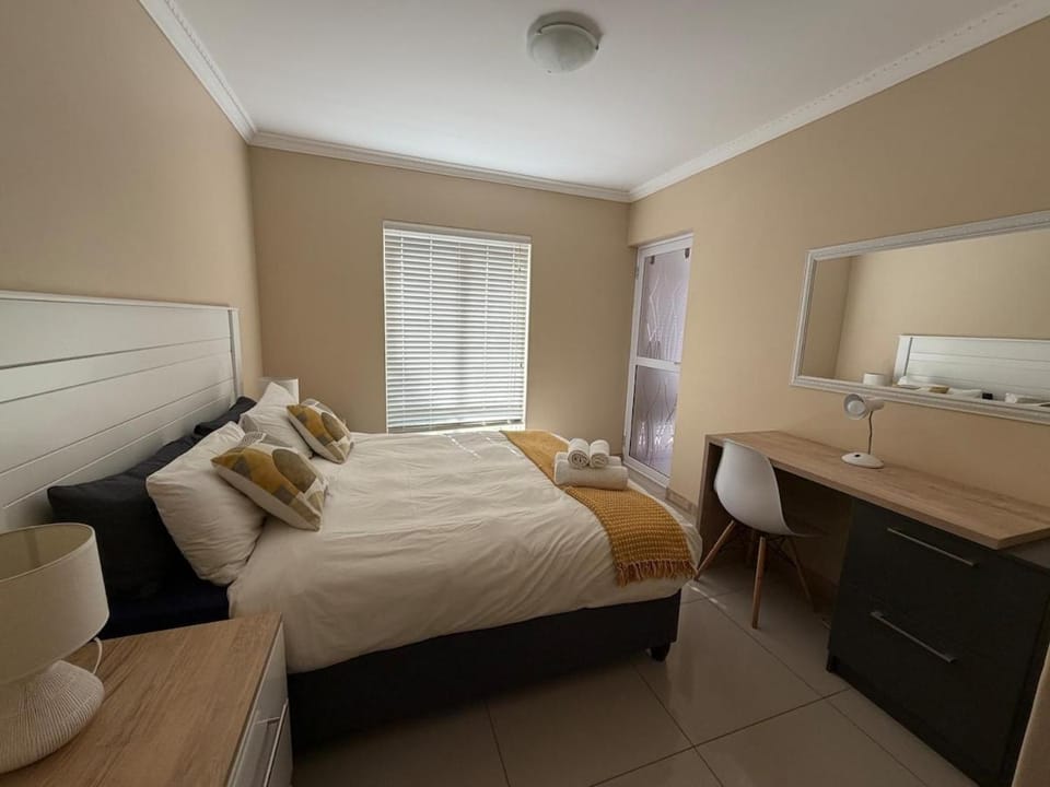 Amazing apartment with Canals in Marina Martinique Apartment in Eastern Cape