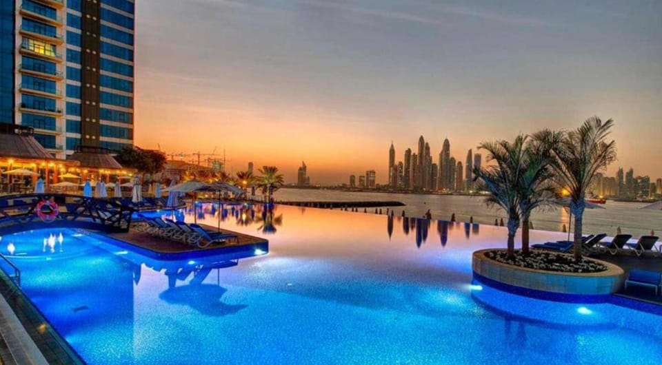 Pool view, Swimming pool, Sunset, sunbed