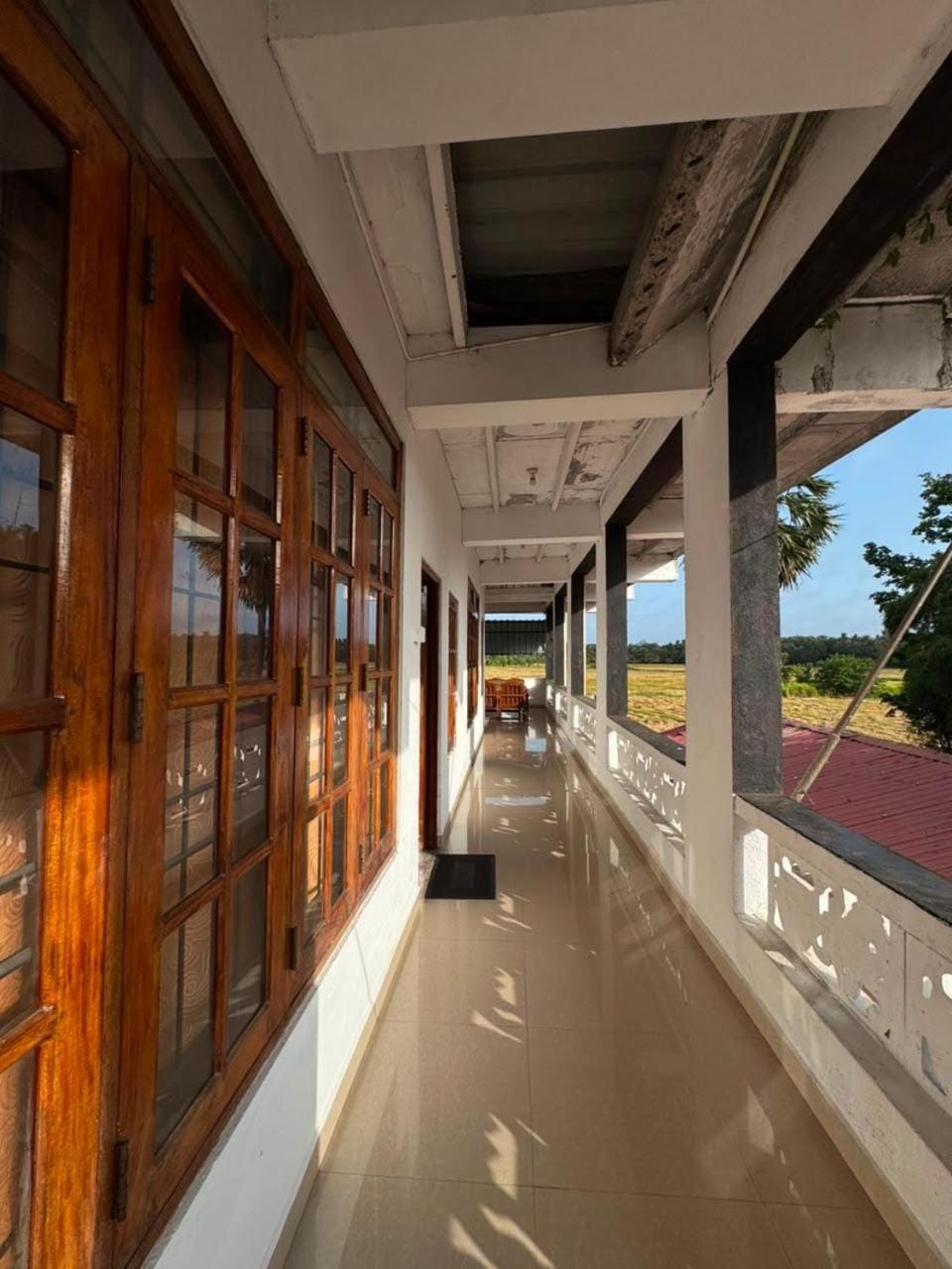 Dulmini Holiday Resort Hotel in Sri Lanka