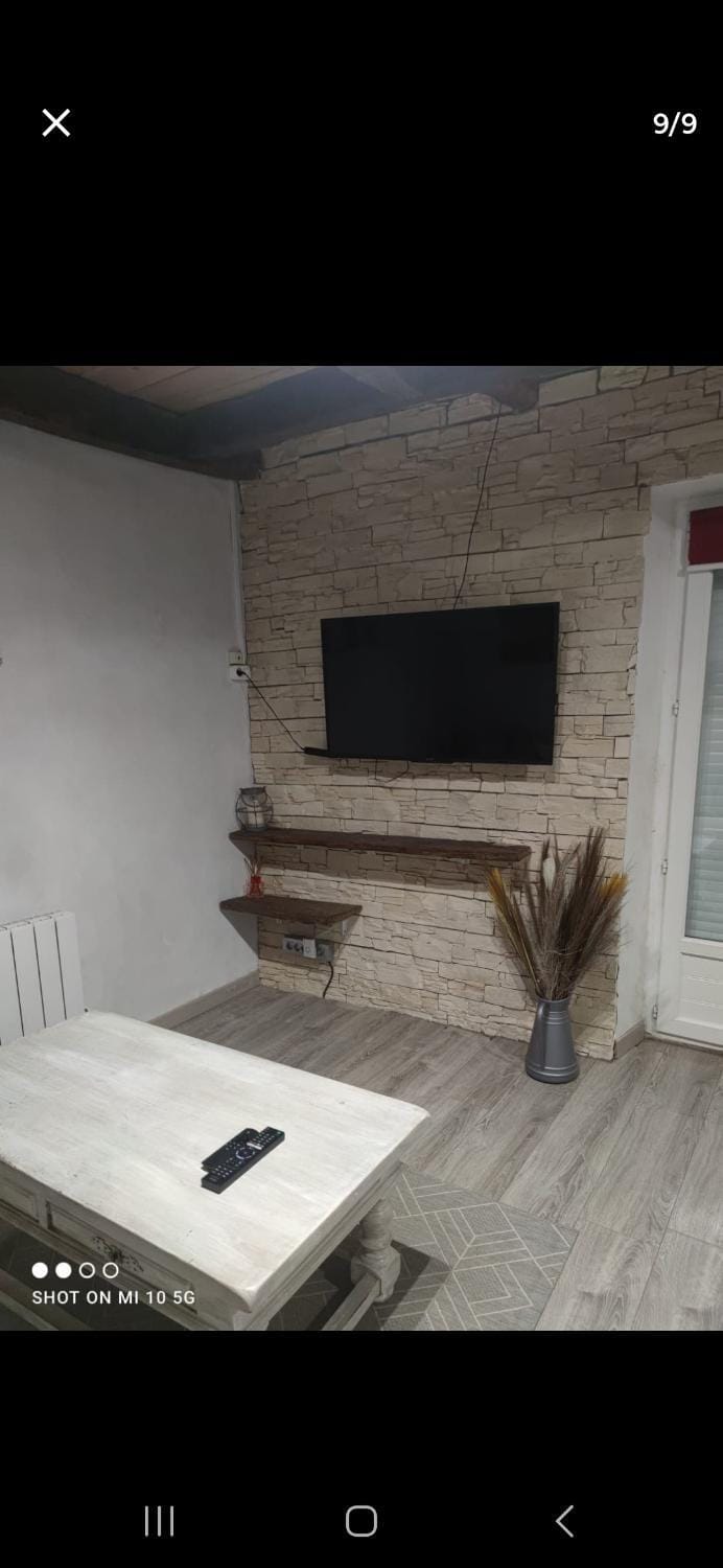 Logement insolite avec vue sur la vallée House in Occitanie