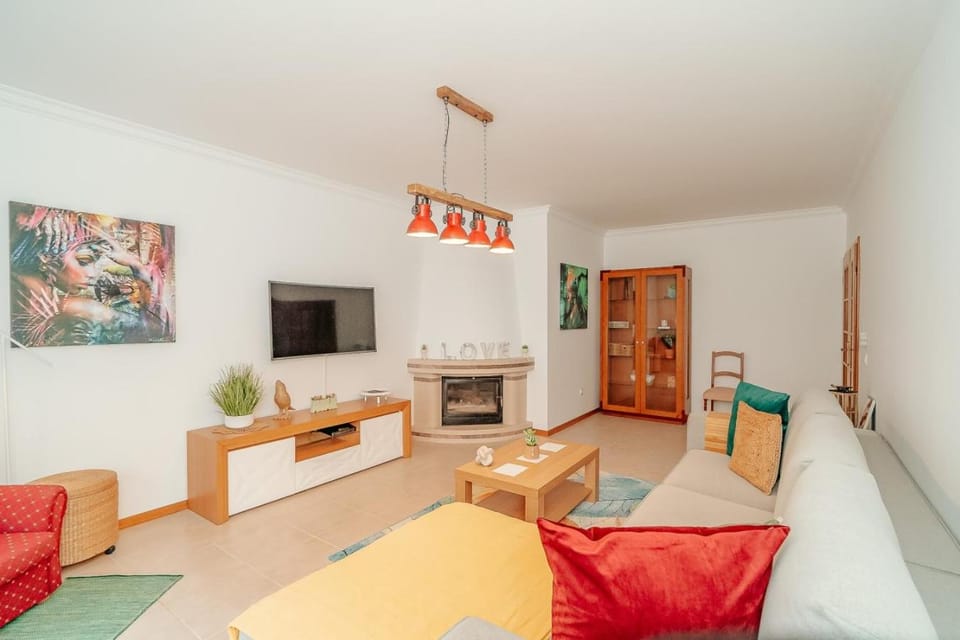 PorLaMar Apartment in Coimbra District, Portugal