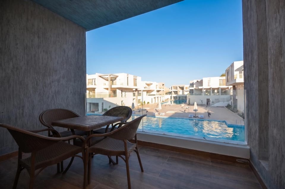 Balcony/Terrace, Balcony/Terrace