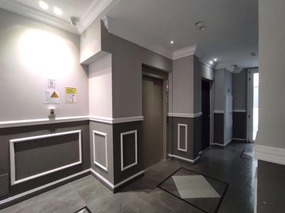 elevator, acessibility