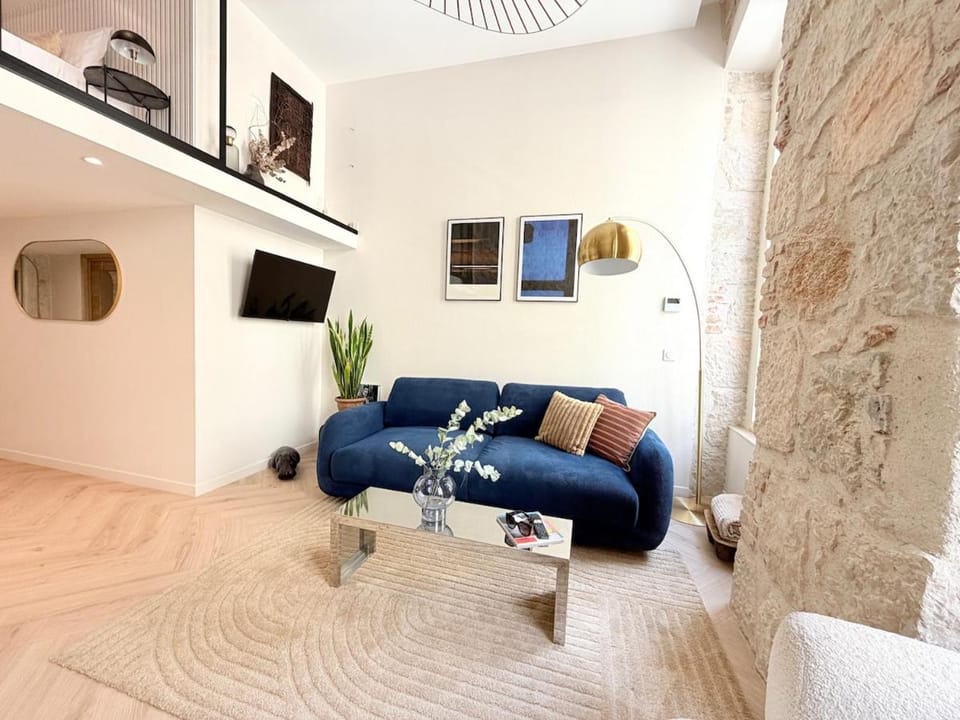 Boheme Elegance Duplex Apartment in Nice