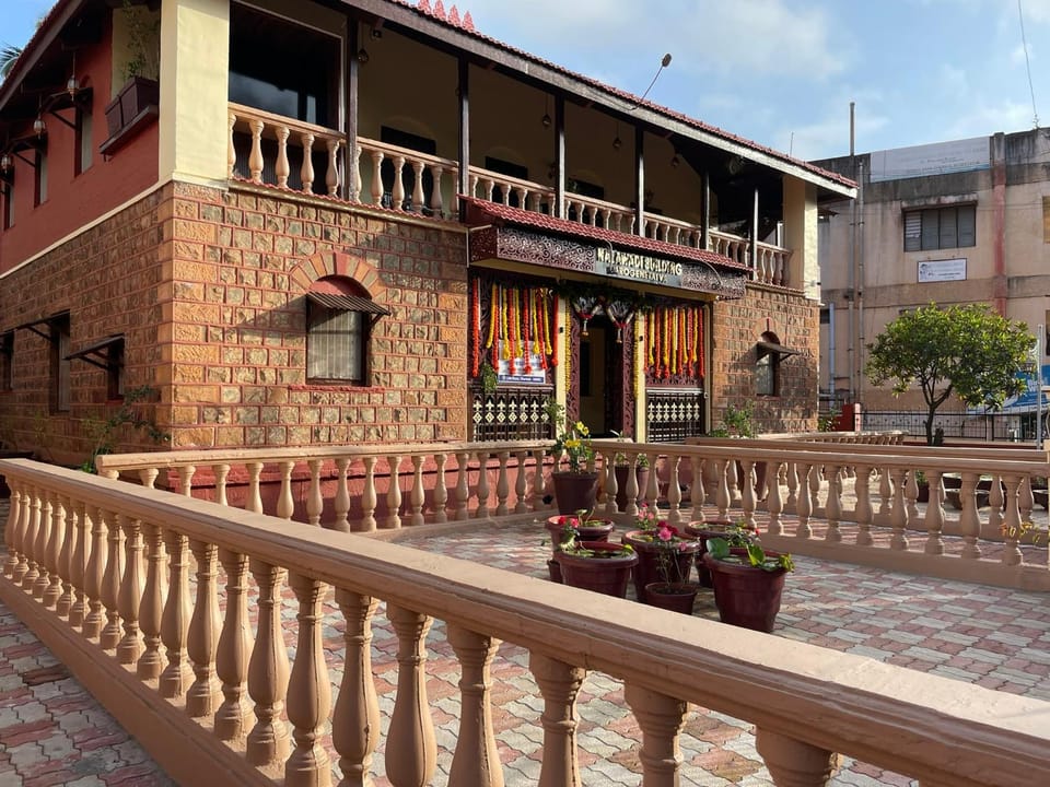 Heritage home stay for 4 adults in center of Dharwad Bed and Breakfast in Karnataka