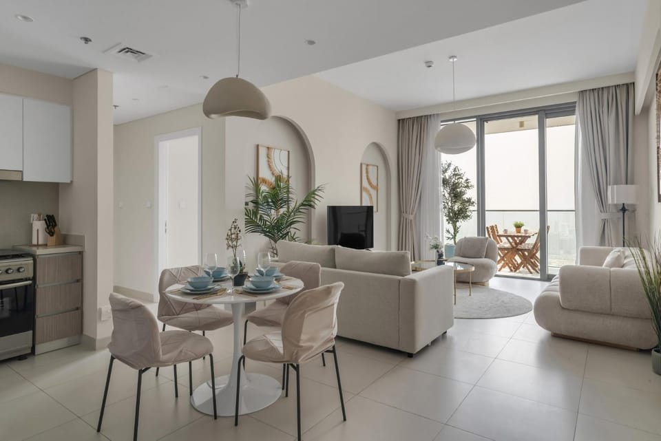 GuestReady - 1BR | Waterfront & Burj Khalifa Views Apartment in Dubai