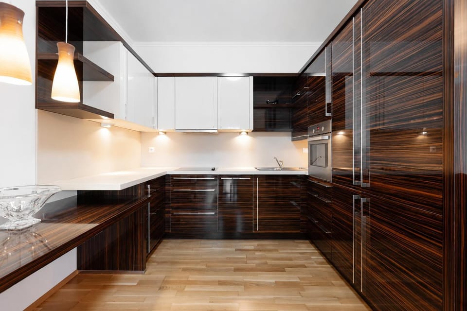 Kitchen or kitchenette, oven, stove