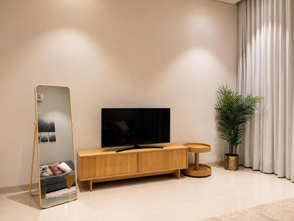 Communal lounge/ TV room, TV and multimedia, Evening entertainment