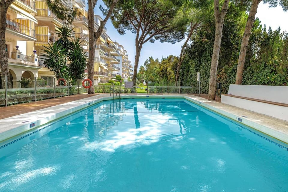 Puerto Banús Studio on the Beach Apartment in Marbella