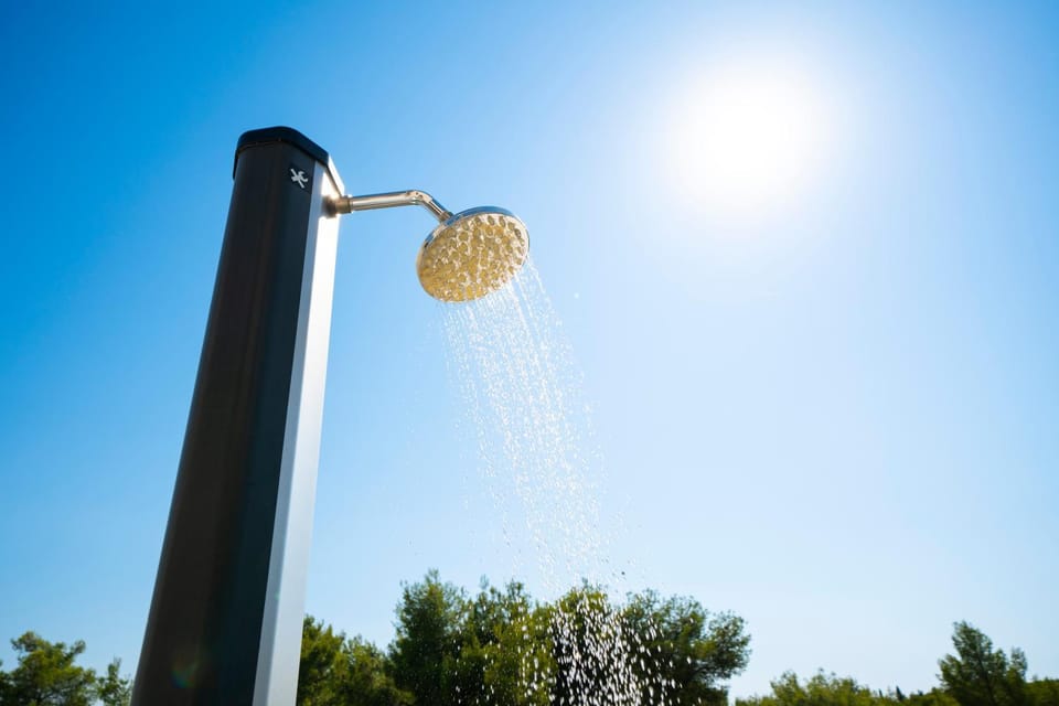 Shower, Garden