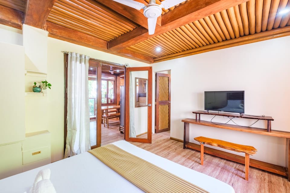 Paras Inn Beach House 2 Villa in Boracay