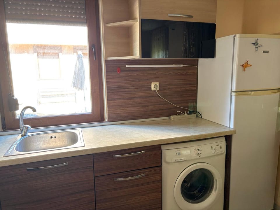 Blue Summer Elitonia - Seaside Ravda Apartment in Nessebar