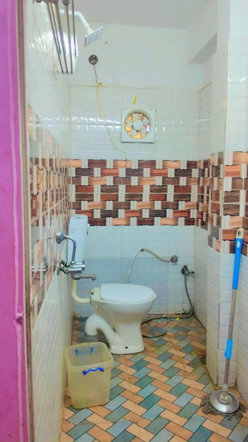 Madhav home stay , 2 bedroom with let bath kitchen and a workroom Apartment in India