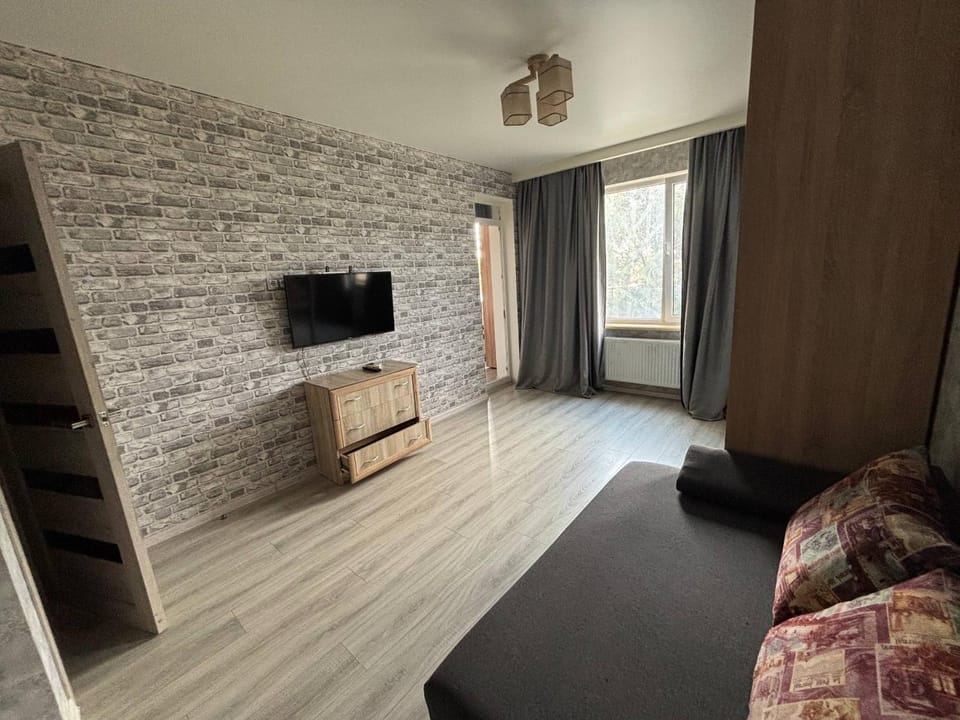 Communal lounge/ TV room, TV and multimedia, Living room