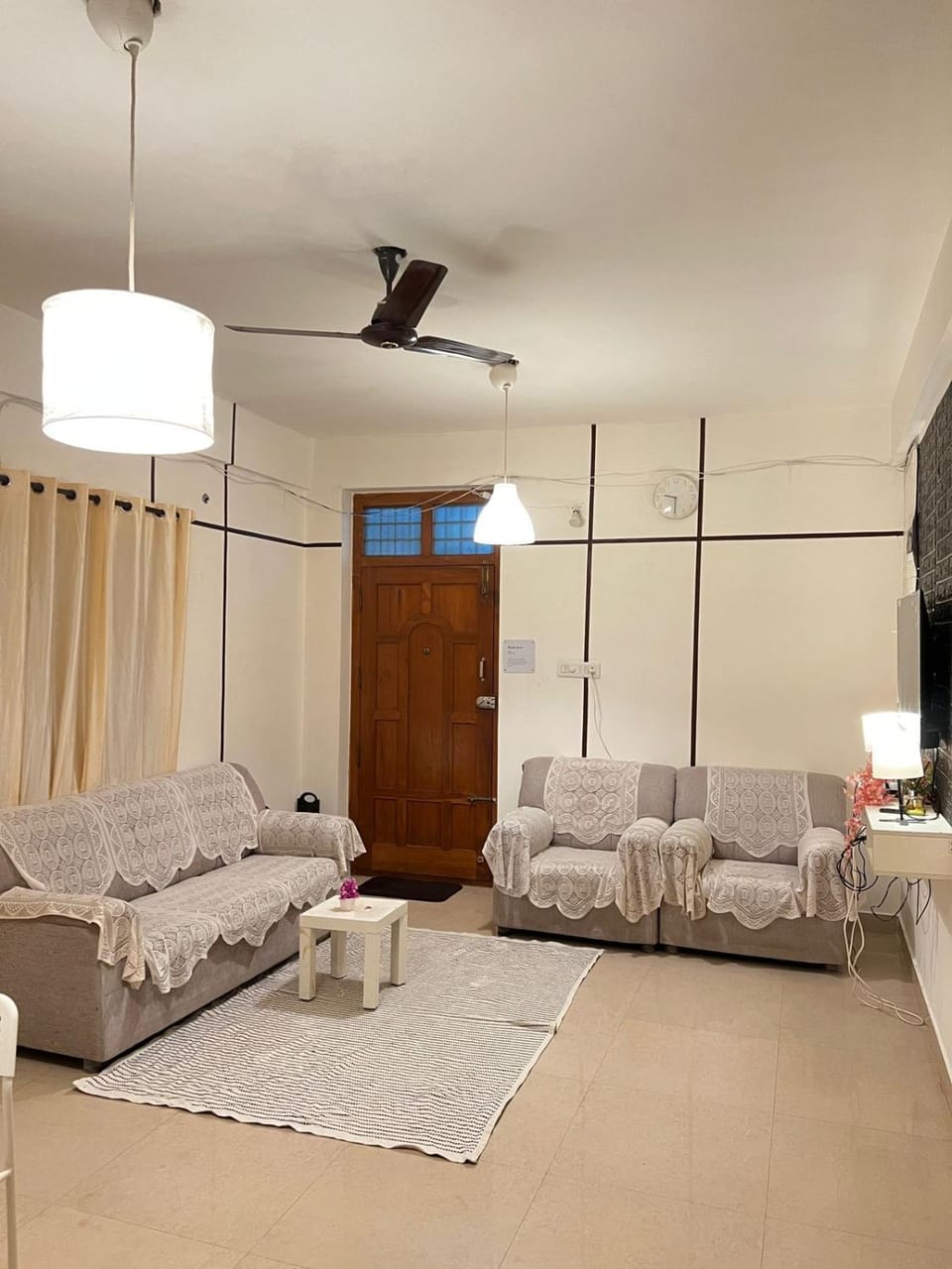 Electrifying Quartz Apartment in Bengaluru