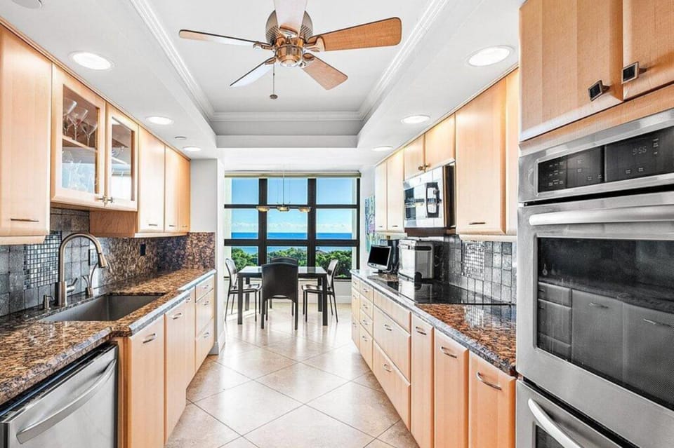 Three Bedroom Oceanfront Residence with Wraparound Balcony Apartment in Highland Beach
