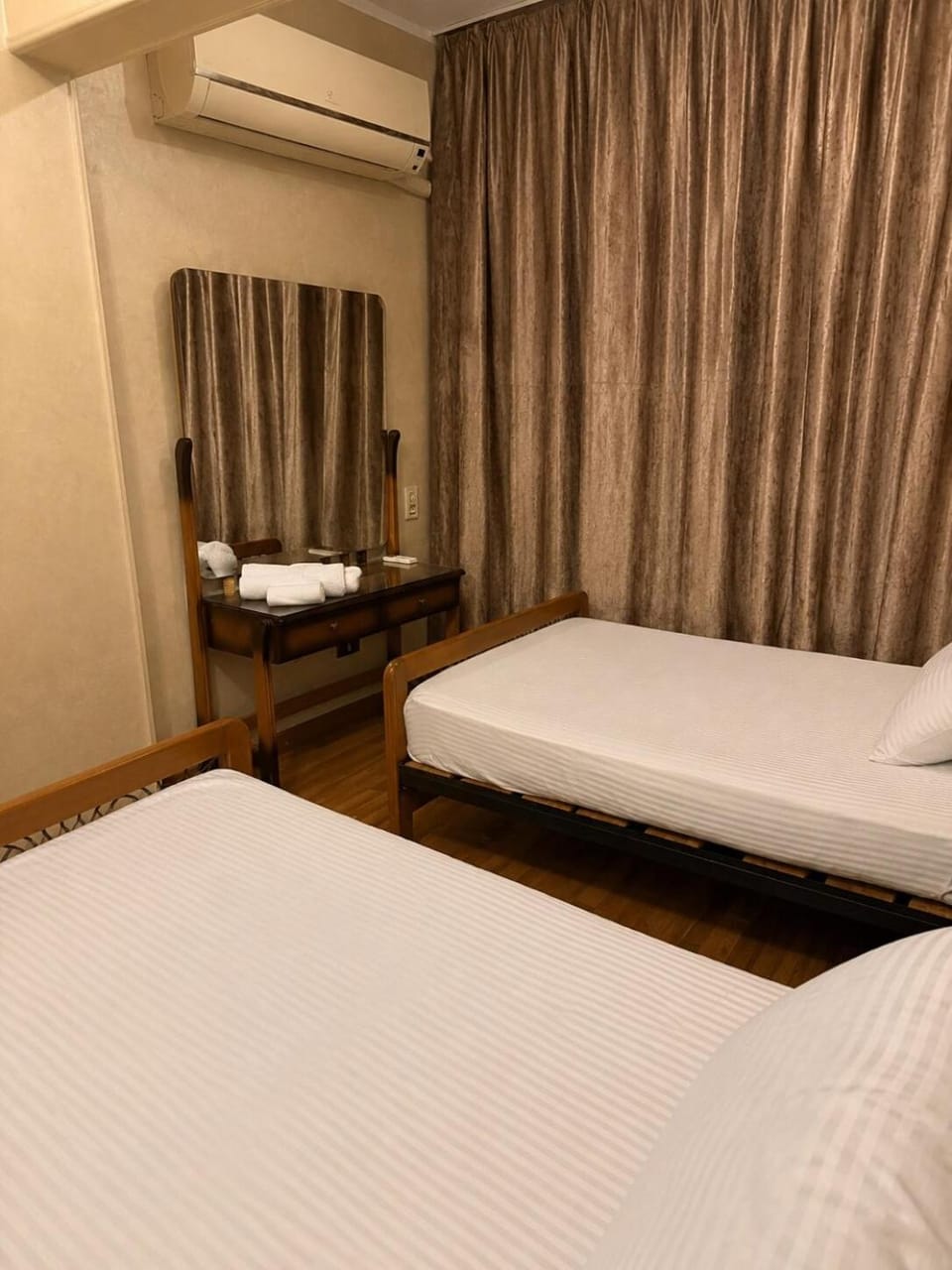 Spacious 3BR Near Airport & Citystars Apartment in Cairo Governorate