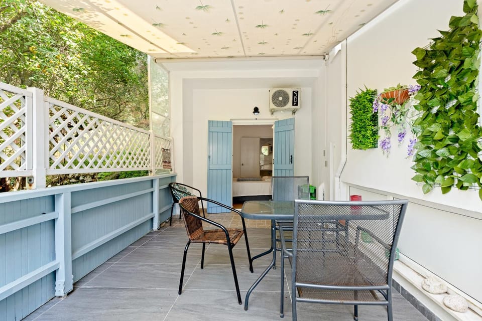 Patio, Balcony/Terrace