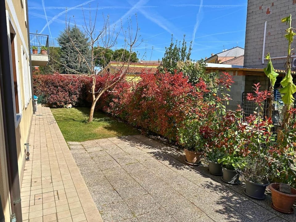 Garden, Garden