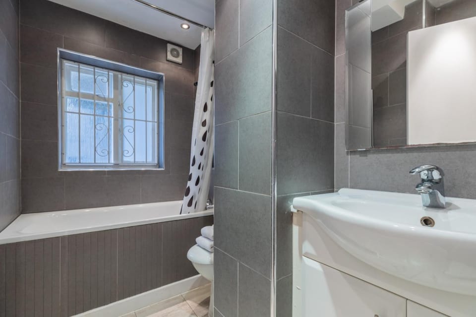 Perfect 3 bedroom apartment near Camden Market Apartment in City of Westminster