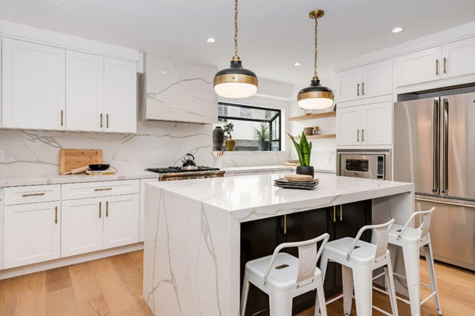 Three Bedroom Designer Residence In Top Location Apartment in Santa Monica