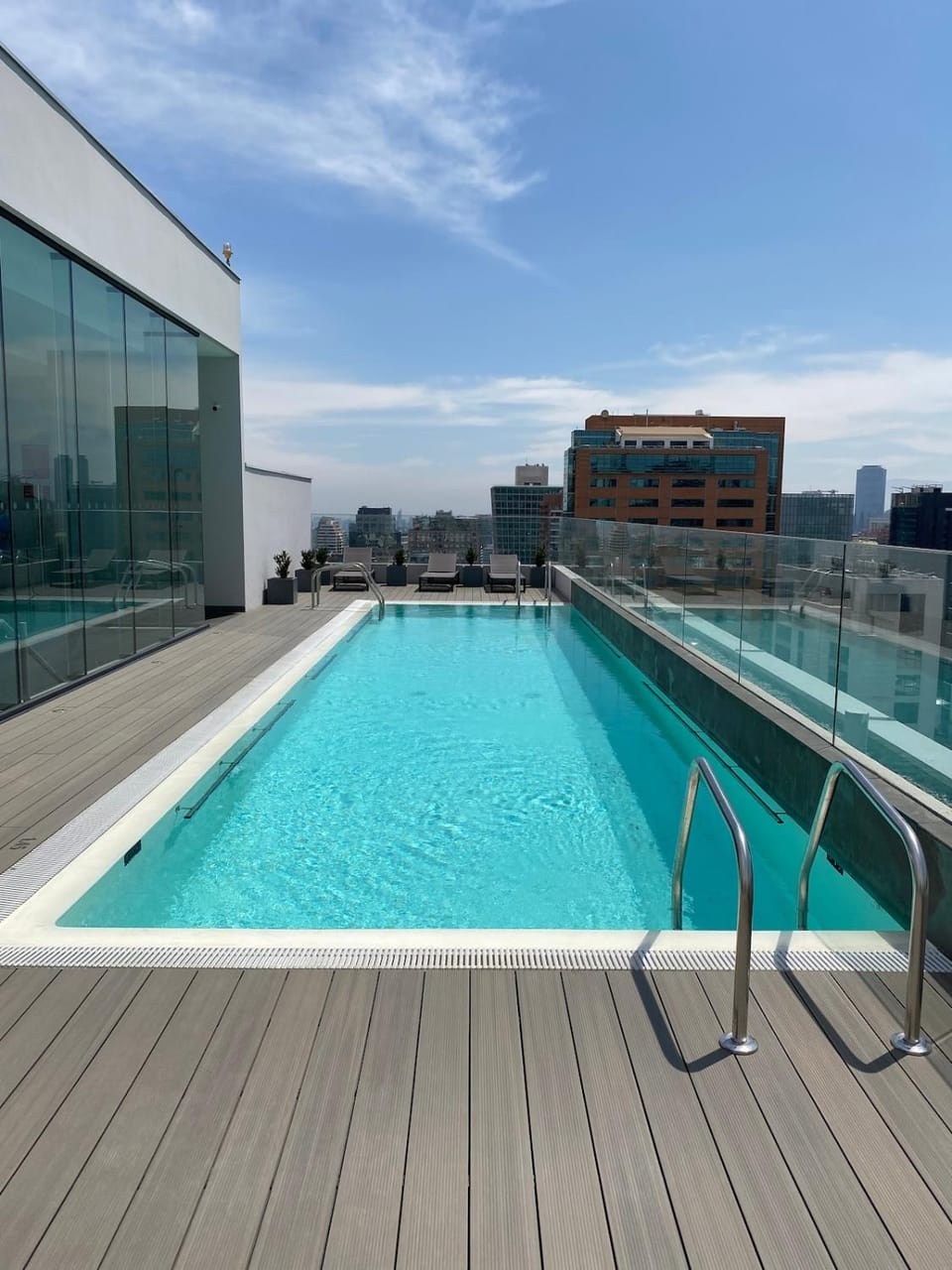 Swimming pool