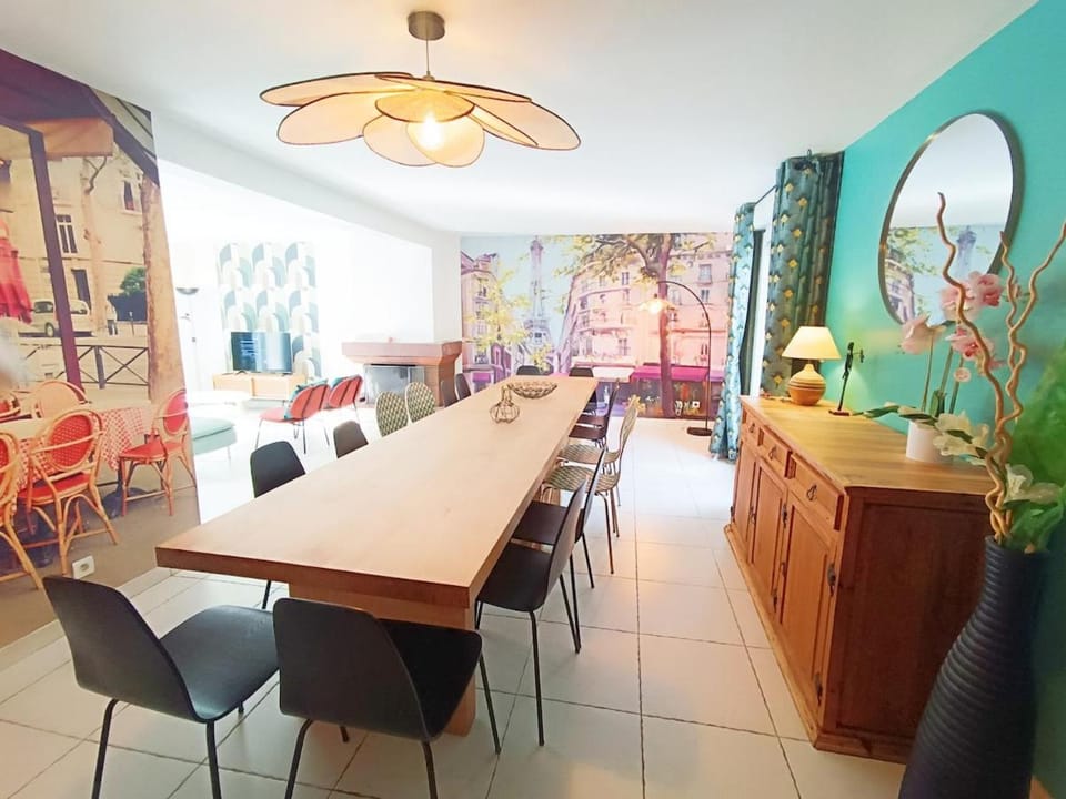 Villa 220m2 avec jardin Paris Disneyland 20mins Villa in Noisy-le-Grand